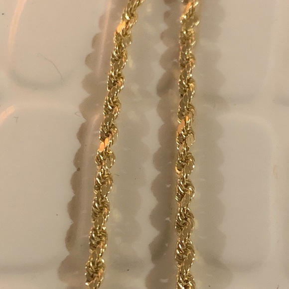 10k Gold Rope Chain 18in 2.5mm - Picture 4 of 5